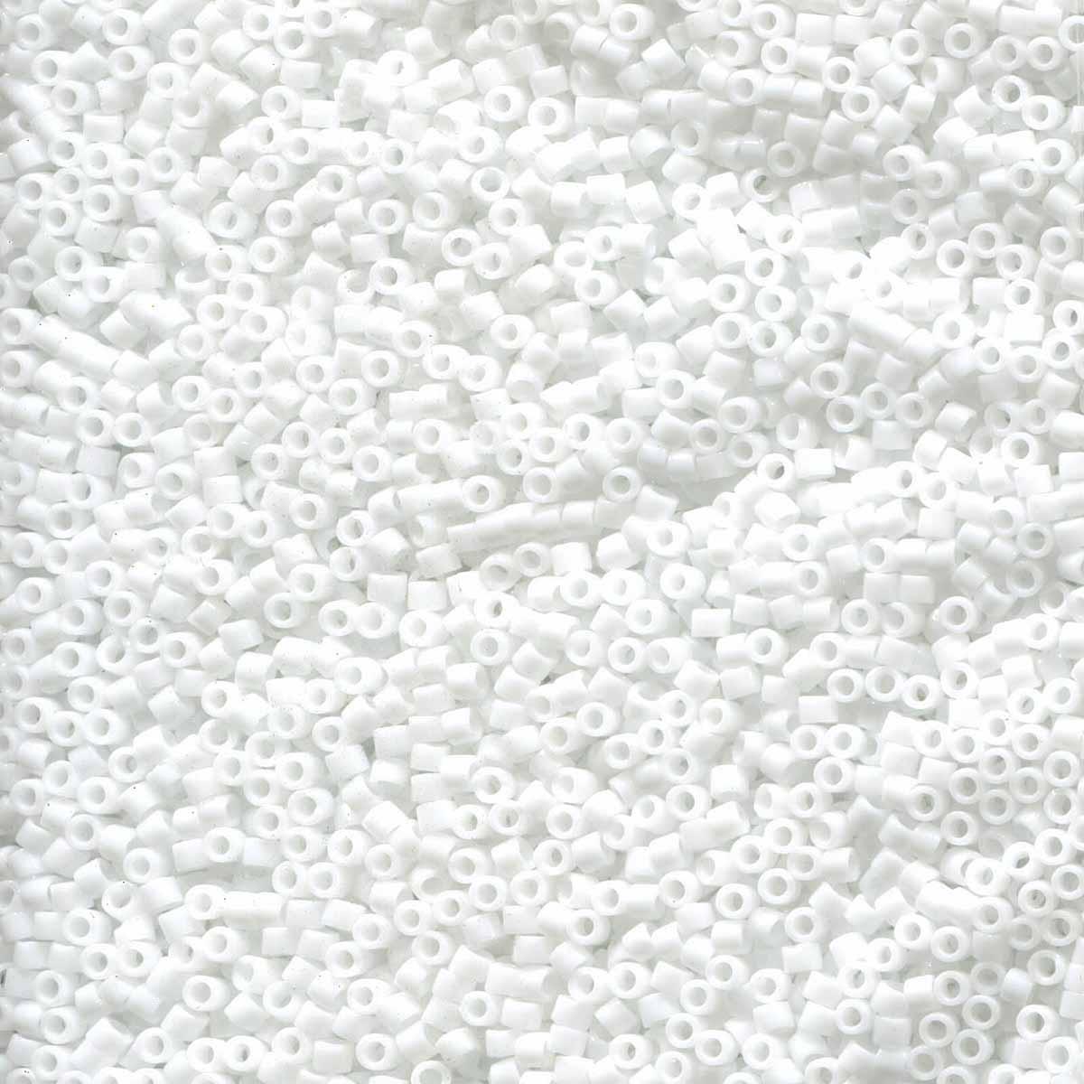 White, DB0200