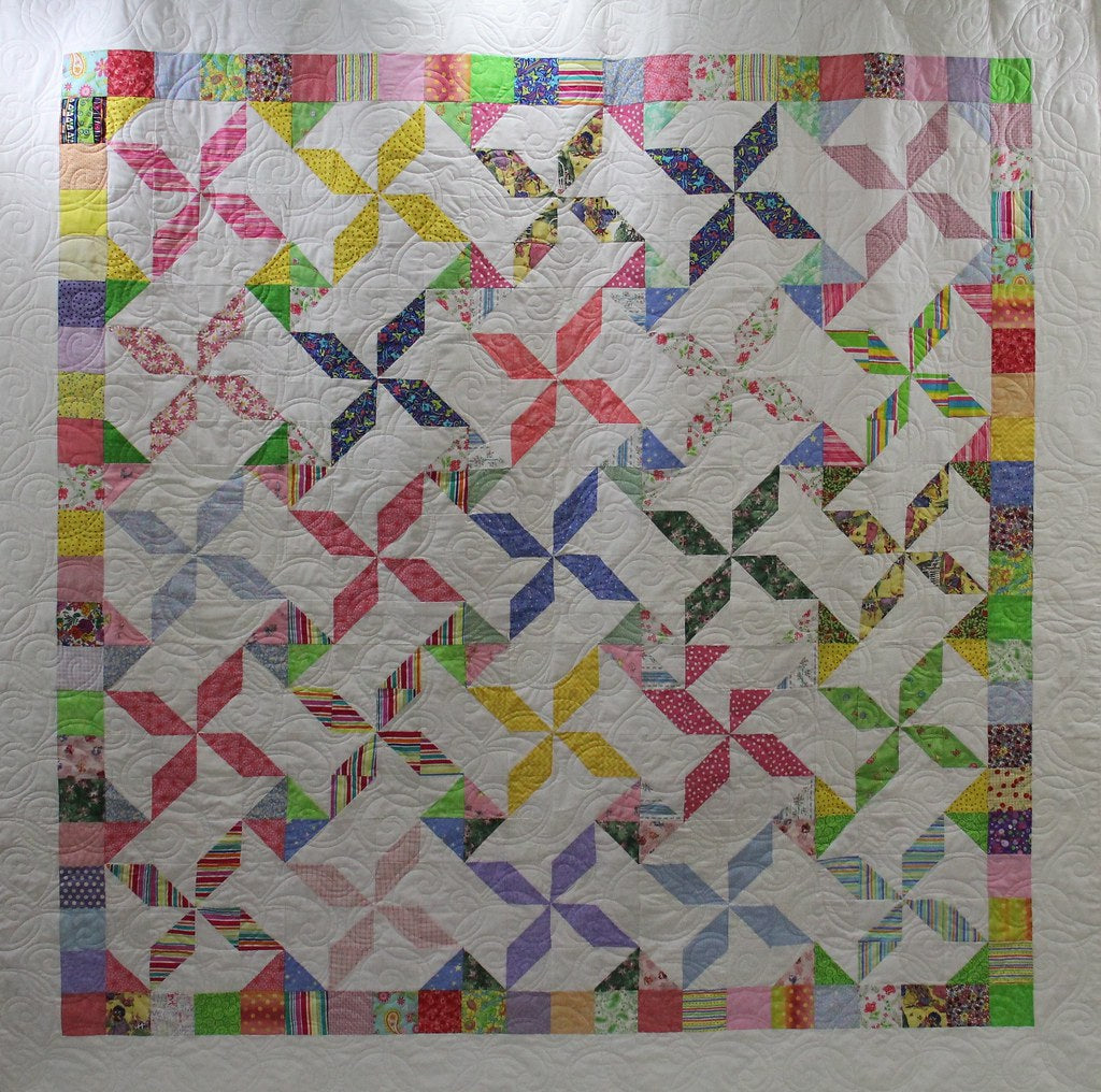colorful quilt created at Stone Valley Quilting in Alexandria MN