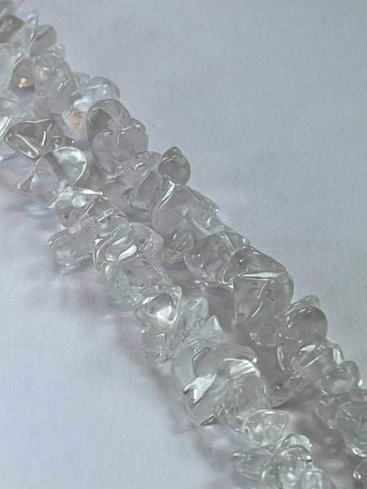 Crystal Quartz Chips, 4-7mm, 32" Strand