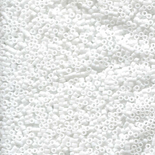 White, DB0200