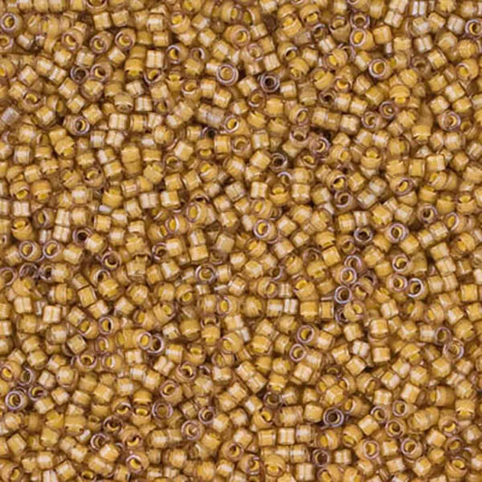 Luminous Almond, DB2043 9g, DB 11/0