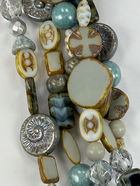 Czech Table Cut Mixed Grey, 6" Strand