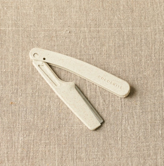 Fuzz Off Comb