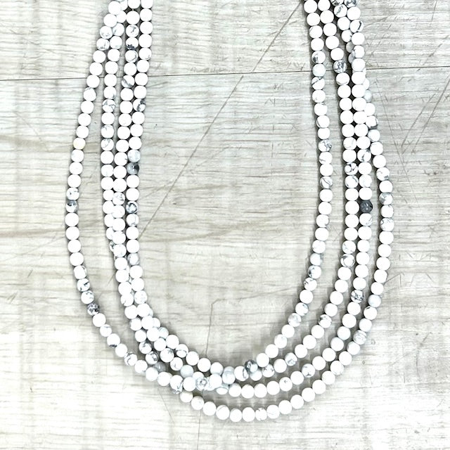 Howlite 4mm, 16" Strand