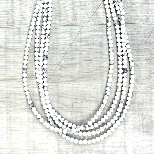 Howlite 4mm, 16" Strand