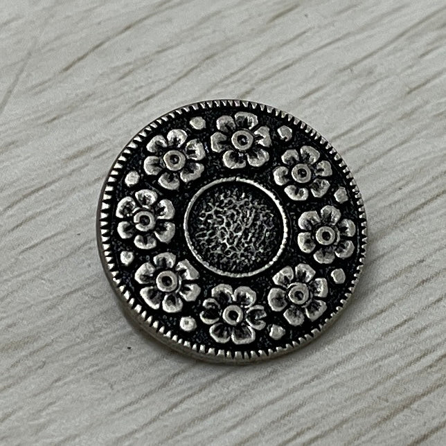 AS 8 Posies Button, 20mm