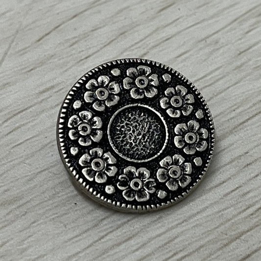 AS 8 Posies Button, 20mm
