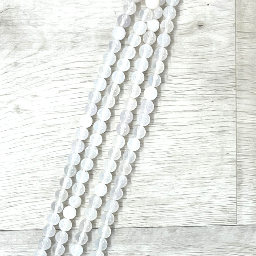 White Agate Round 8mm, 16" Strand